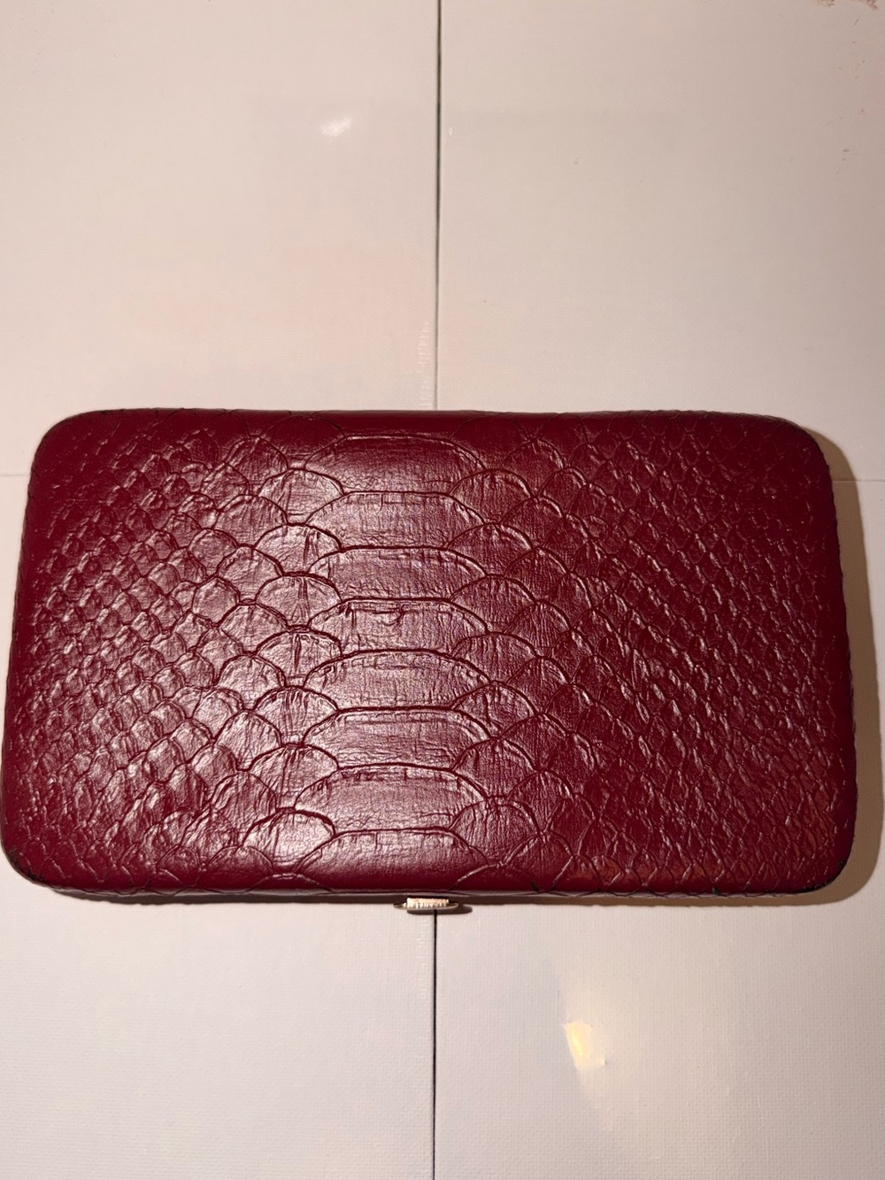 Vintage Soft Patterned Leather Wallet Clutch